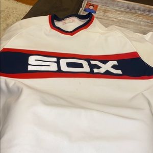 COPY - Men’s throw back SOX jersey